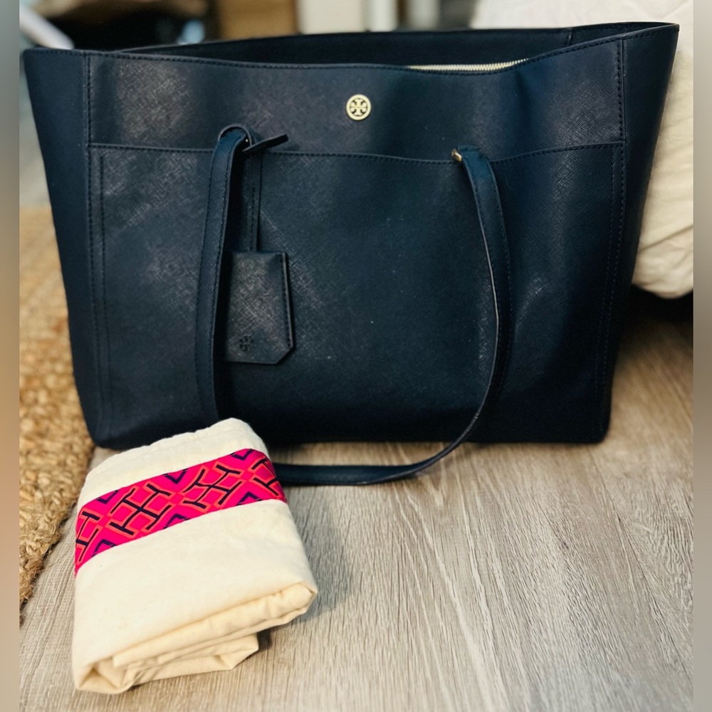 Tory Burch NAVY Leather Tote